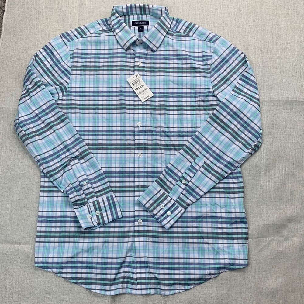 Club Room Men's Button Down Chest Pocket Shirt Medium